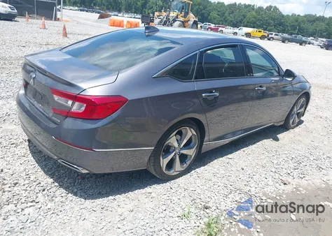 2018 Honda Accord Touring from USA, damaged, VIN 1HGCV1F91JA164106
